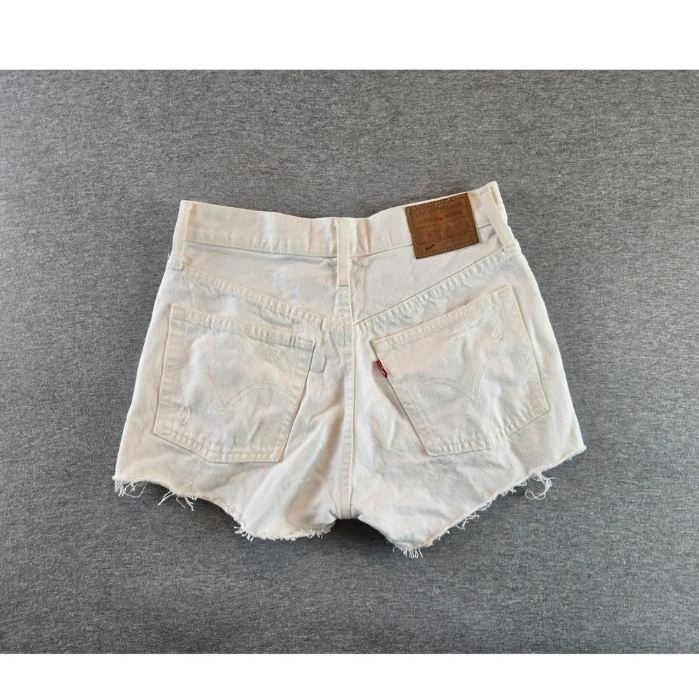 Levi's Shorts Womens 25 White‎ Cutoff Premium 501 Button Fly Fray 2.5